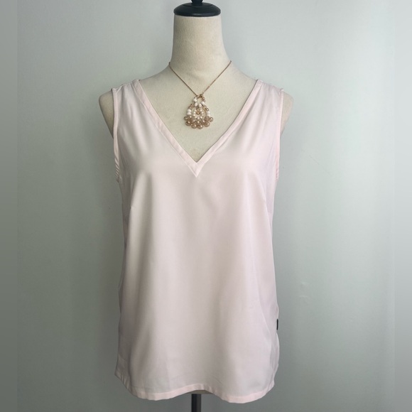 Eddie Bauer Tops - Eddie Bauer Light Pink Sleeveless Top